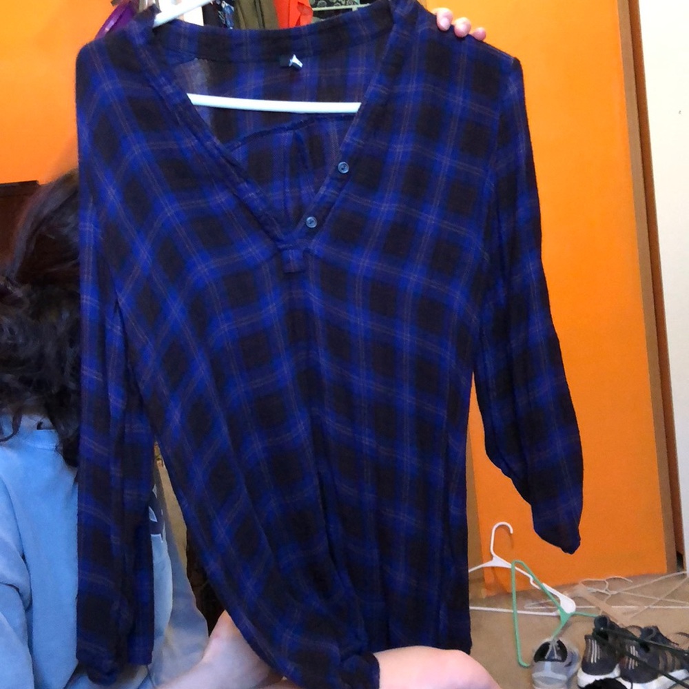 Rue 21 half button down plaid shirt